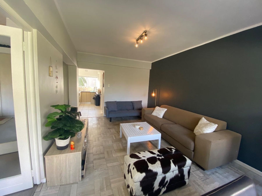 2 Bedroom Property for Sale in Sea Point Western Cape